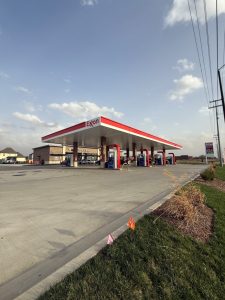 Coyote Express Mart Exxon - 9971 - Clarksville, TN