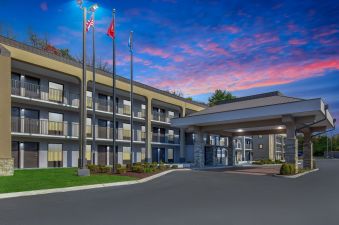 Baymont-by-Wyndham-Nashville-Airport